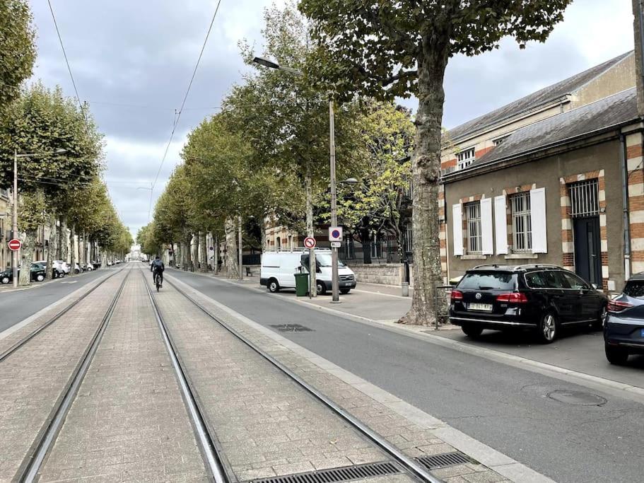 Agréable maison de ville dans la plus belle Avenue Orléans Exterior foto